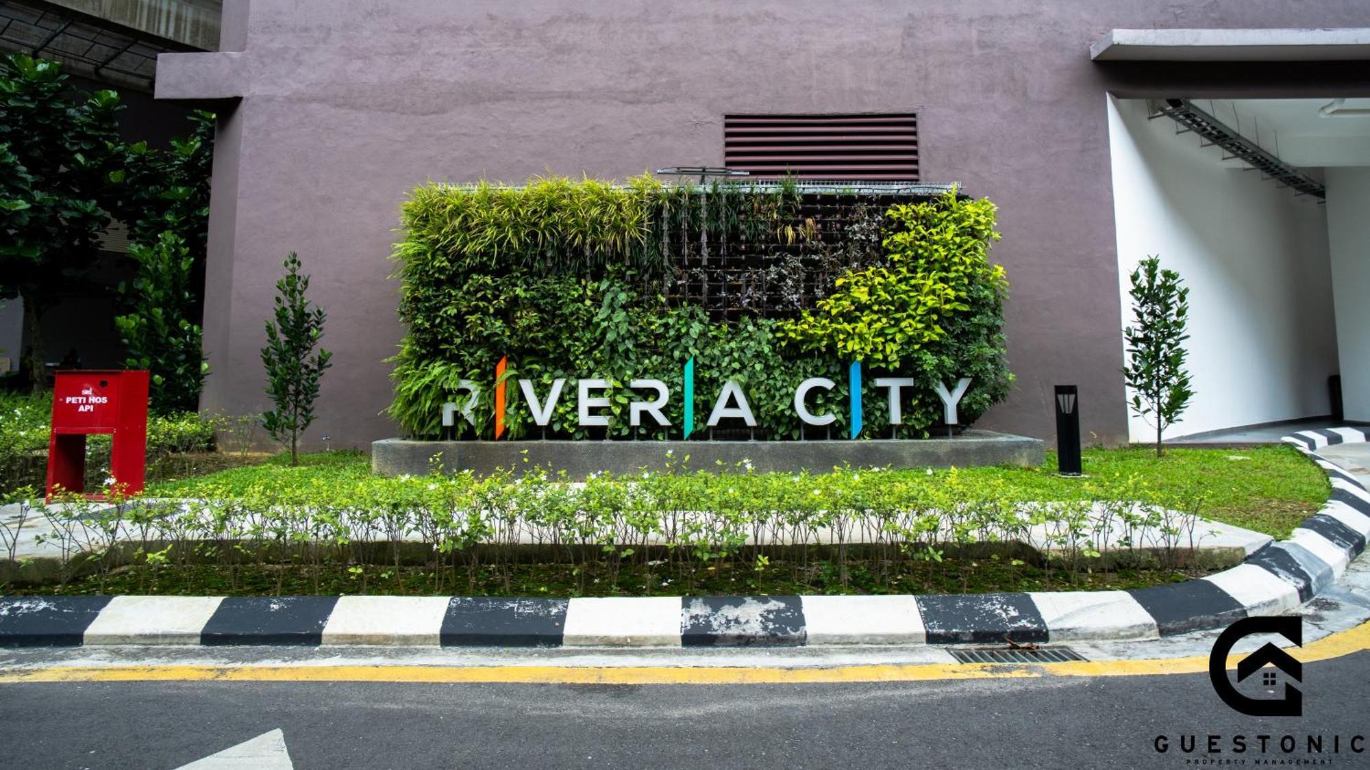 Pangsapuri Riveria Kl Sentral By Guestonic *